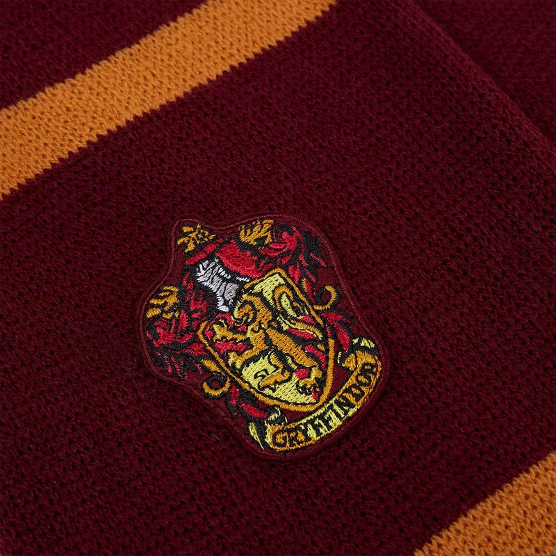 Harry Potter وشاح غريفندور المحبوك بشعار - أحمر داكن و أصفر - شارة أسد منزل مطرزة - 66 بوصة × 7 بوصة - وشاح شتوي ناعم للأطفال والبالغين - إكسسوار عالم السحرة - Image 2